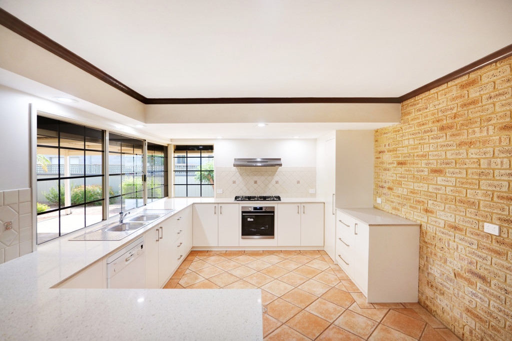 gallery image: 42 Austin Avenue, Kenwick WA