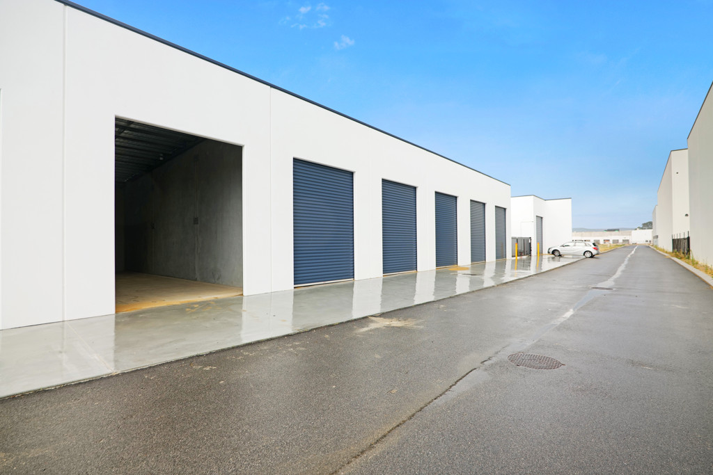 gallery image: Unit 3/8 Archimedes Drive, Forrestdale WA