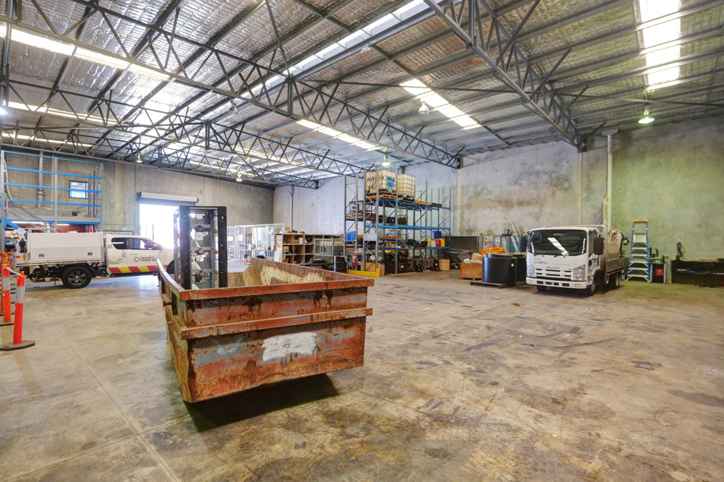 gallery image: 7 Longfellow Court, Belmont WA