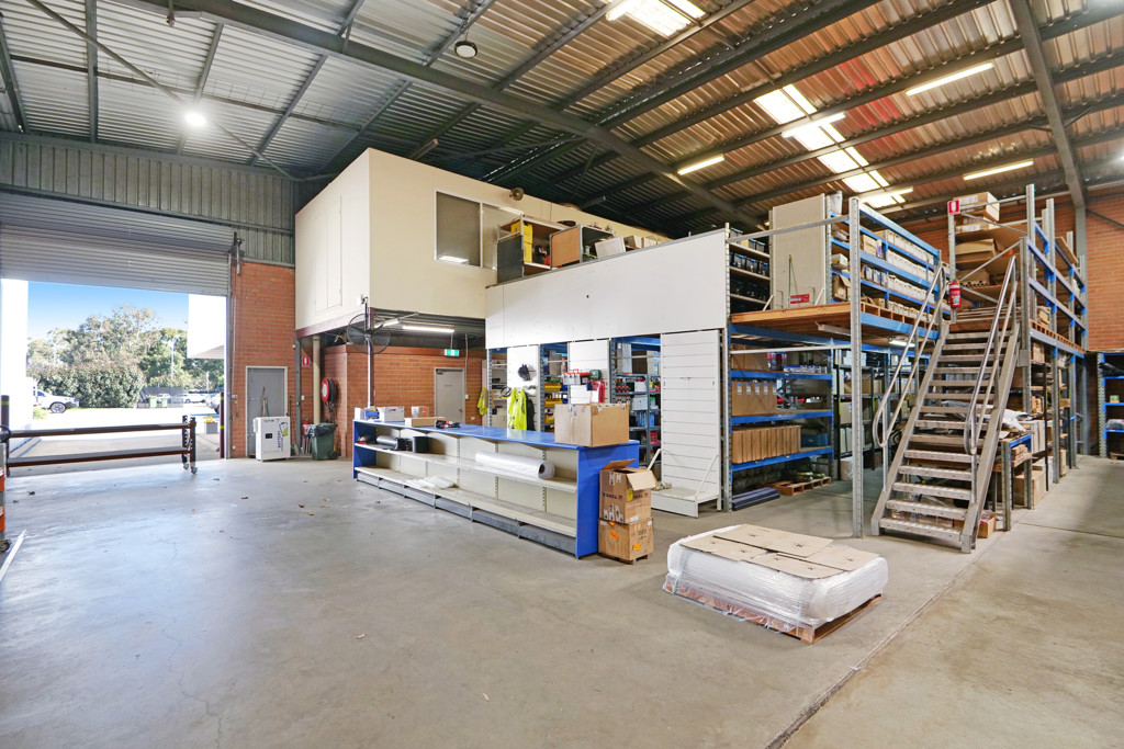 gallery image: 9 Hargreaves Street, Ascot WA