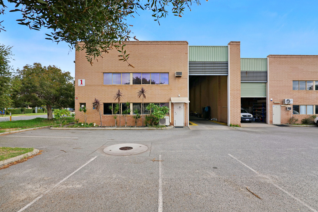 gallery image: 1 McDermott Street, Welshpool WA