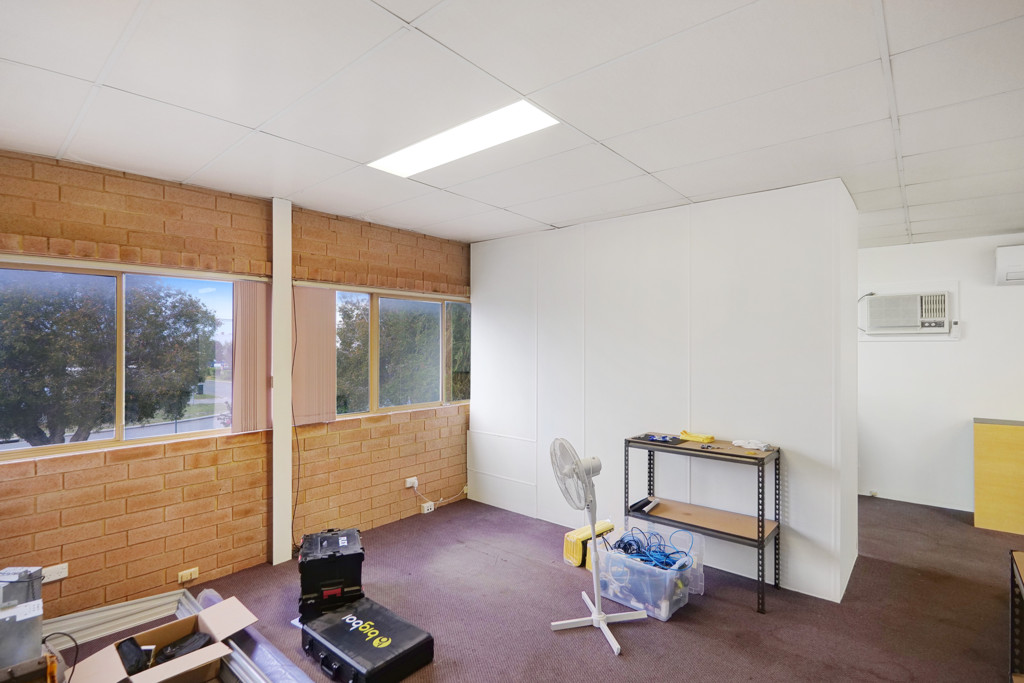 gallery image: 1 McDermott Street, Welshpool WA