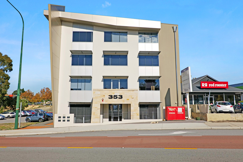 gallery image: 1/353 Shepperton Road, East Victoria Park WA