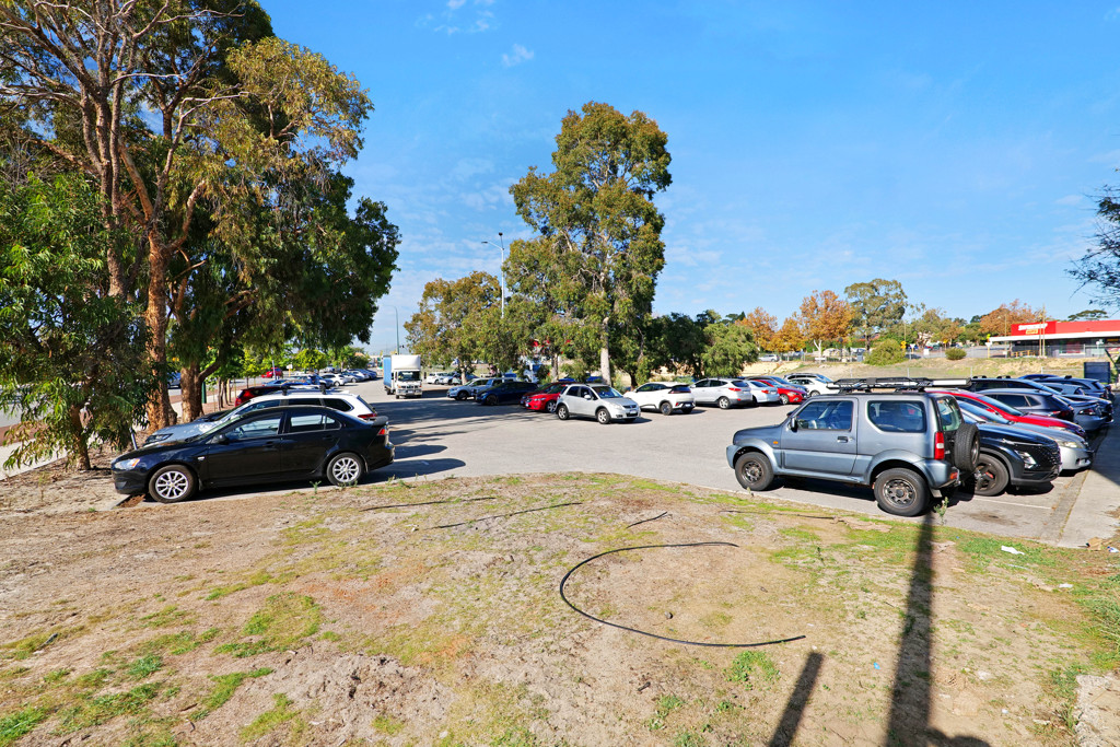 gallery image: 1/353 Shepperton Road, East Victoria Park WA