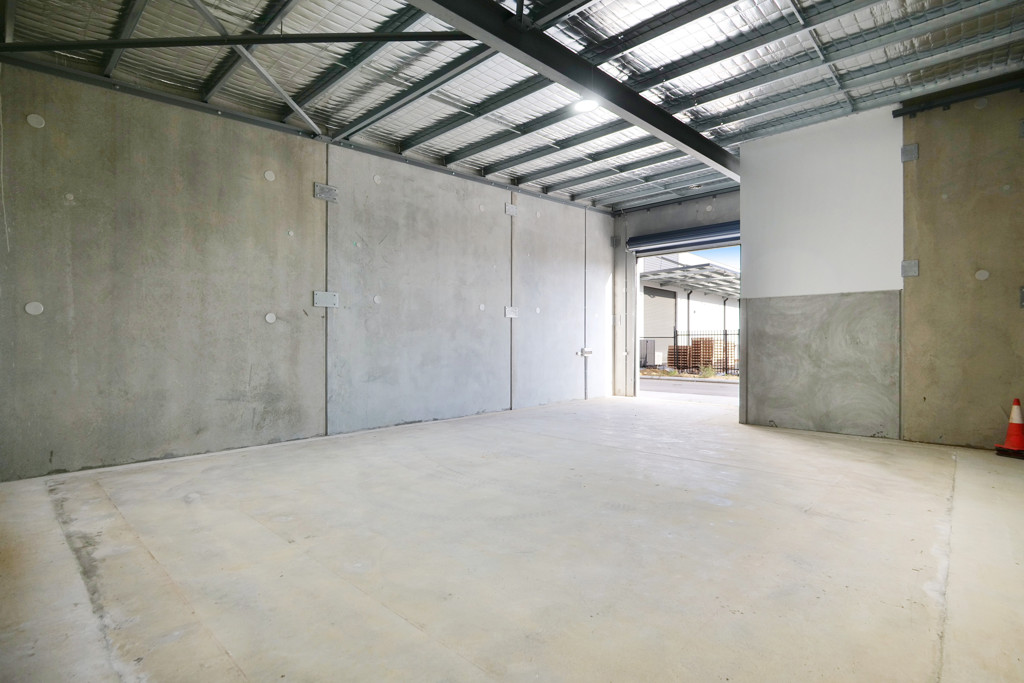 gallery image: 1/8 Archimedes Drive, Forrestdale WA