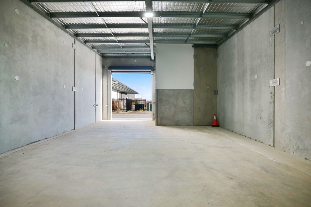 gallery image: 1/8 Archimedes Drive, Forrestdale WA