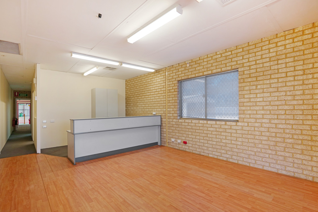 gallery image: 9 Felspar Street, Welshpool WA