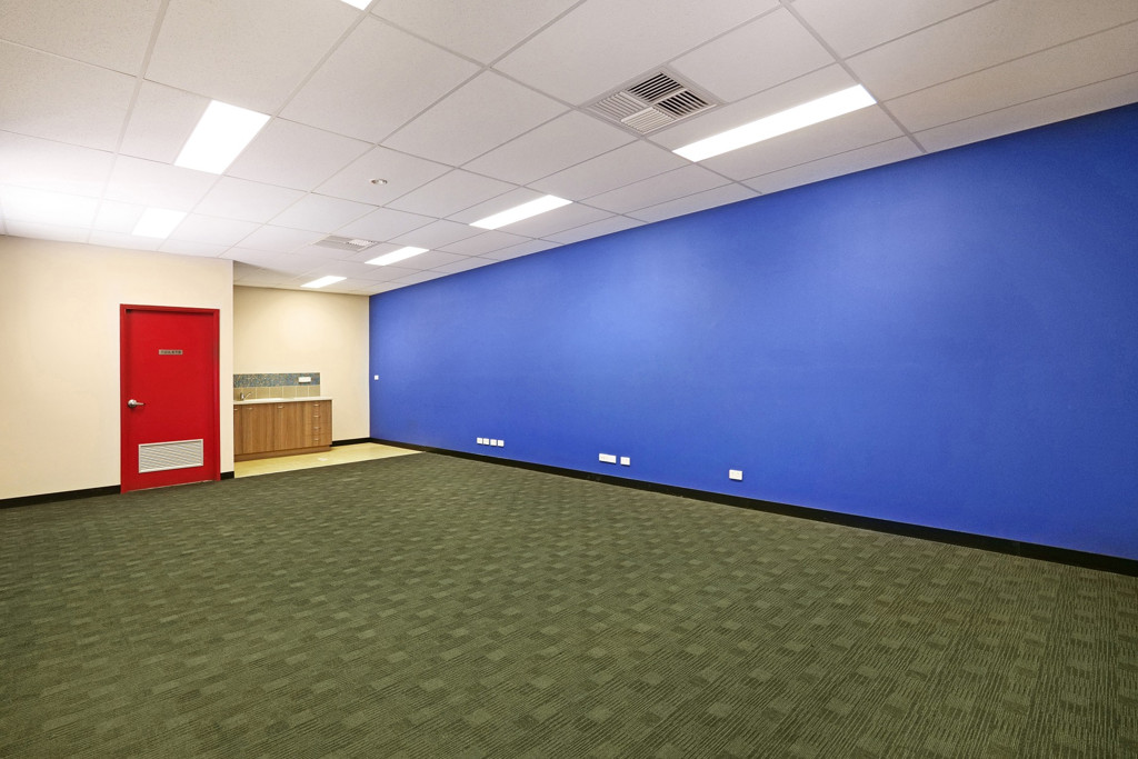 gallery image: 9 Felspar Street, Welshpool WA
