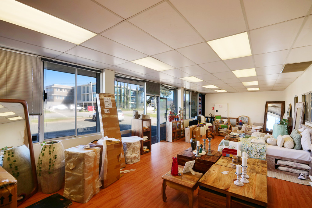 gallery image: 75 Belgravia Street, Belmont WA