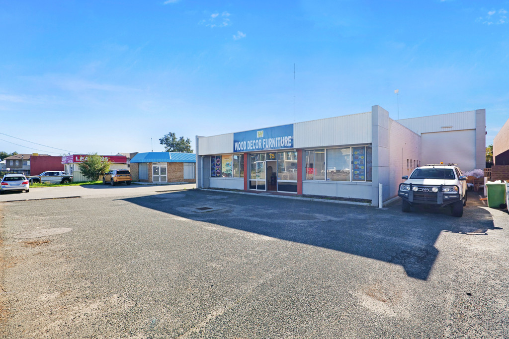 gallery image: 75 Belgravia Street, Belmont WA