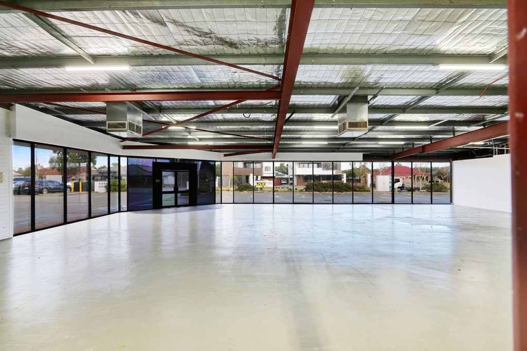 gallery image: Units 1 & 2/147-151 Belmont Avenue, Belmont WA