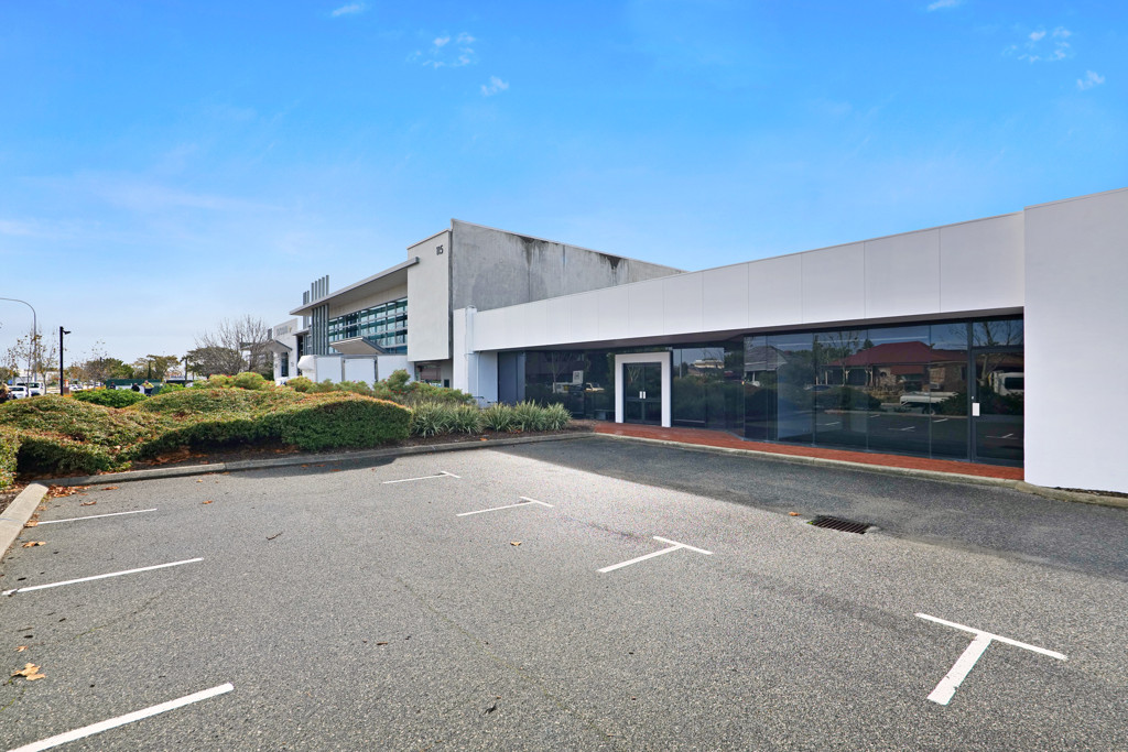 gallery image: Units 1 & 2/147-151 Belmont Avenue, Belmont WA