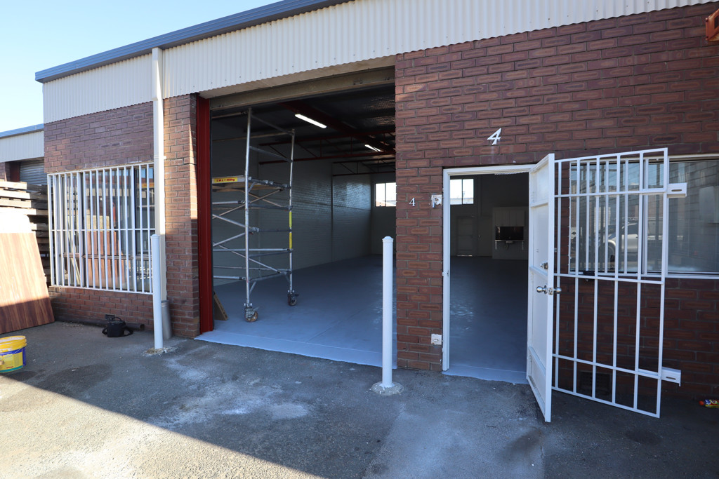 gallery image: Unit 4/11 Milford Street, East Victoria Park WA