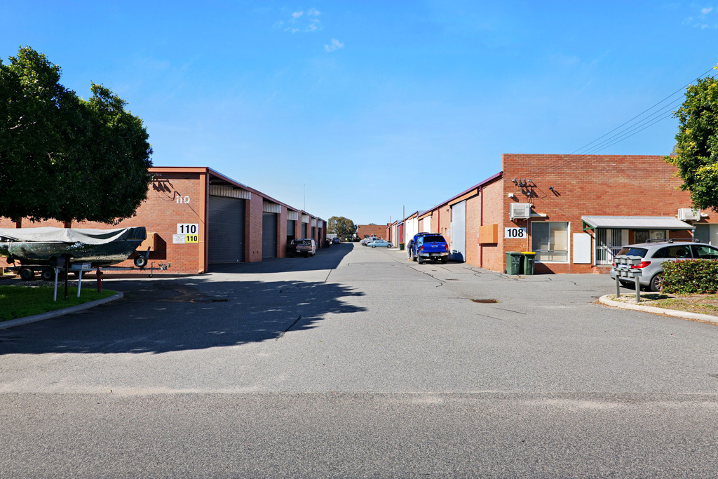 gallery image: 4/108 Briggs Street, Welshpool WA