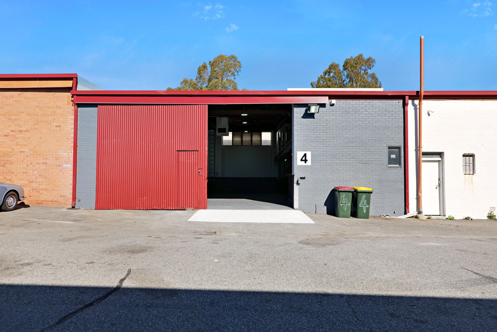gallery image: 4/108 Briggs Street, Welshpool WA