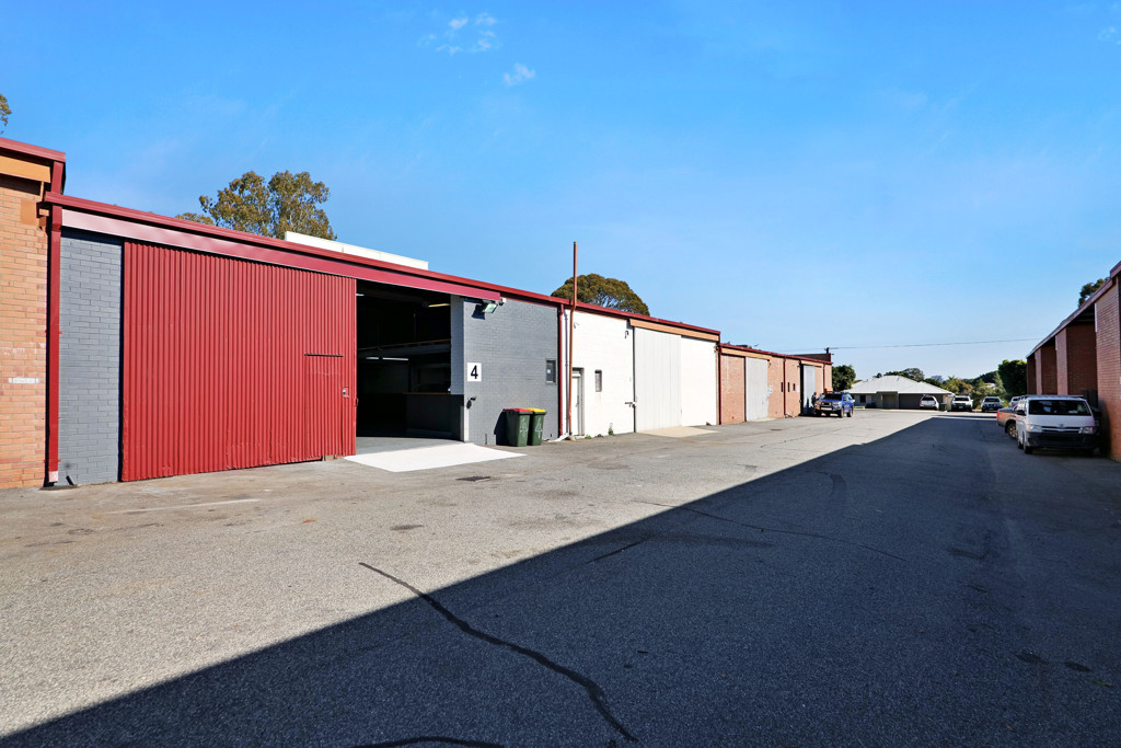 gallery image: 4/108 Briggs Street, Welshpool WA