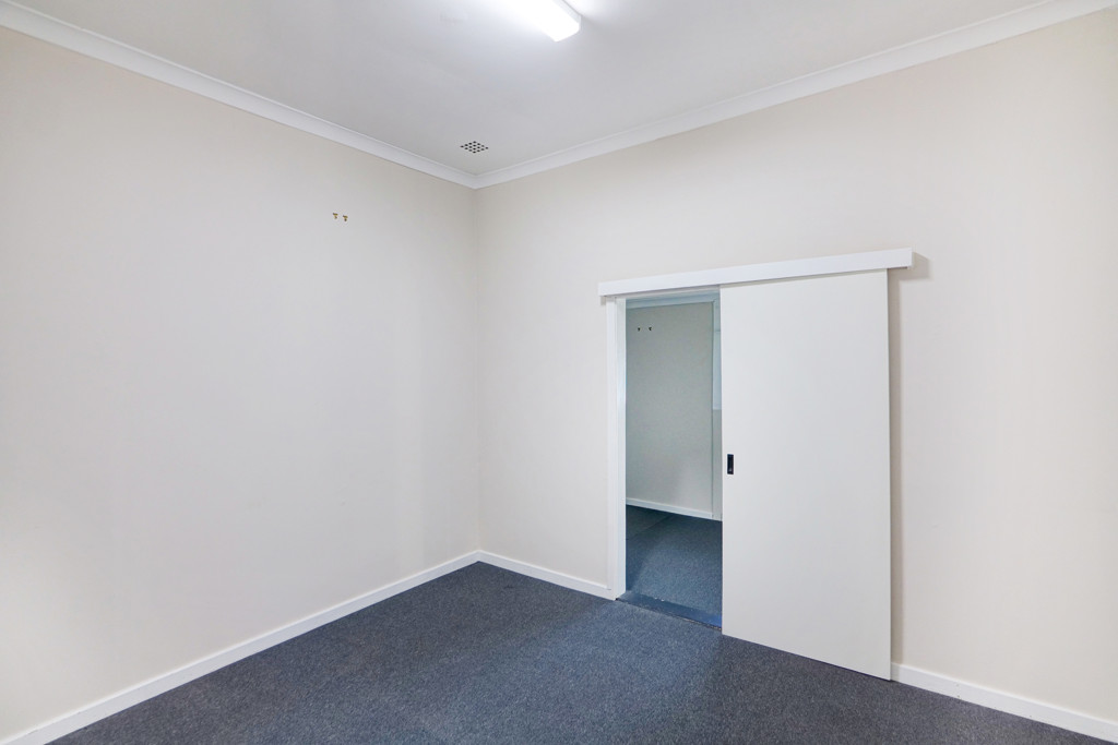 gallery image: 1 Brockman Road, Midland WA