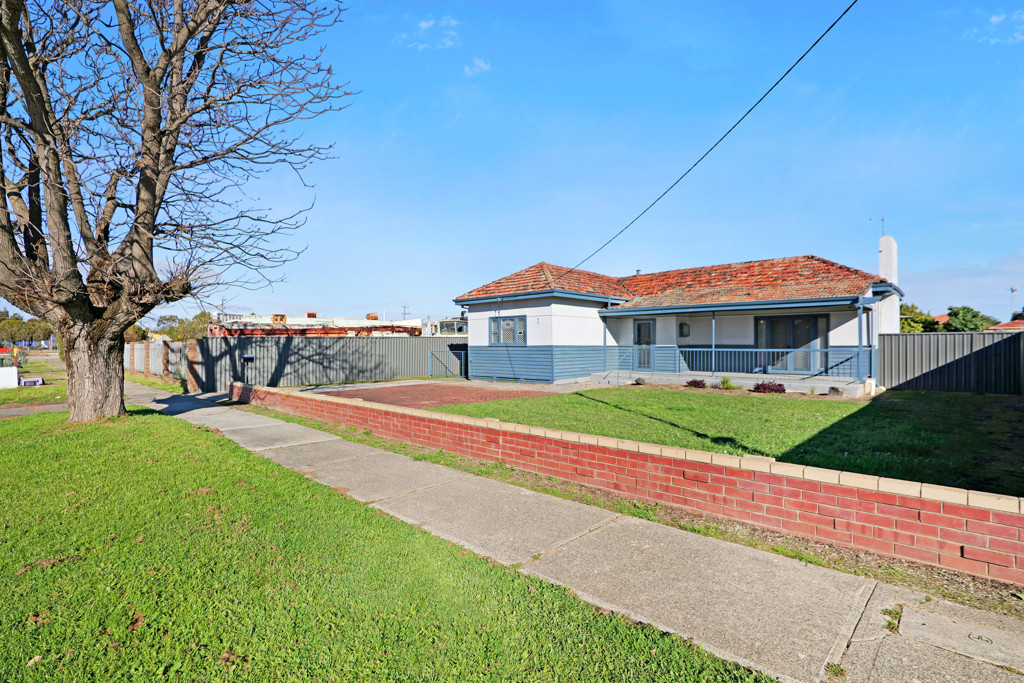 gallery image: 1 Brockman Road, Midland WA