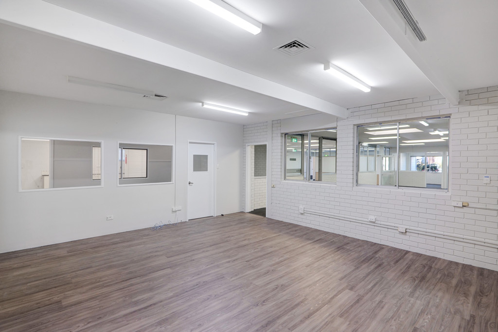 gallery image: 1/79 Robinson Avenue, Belmont WA
