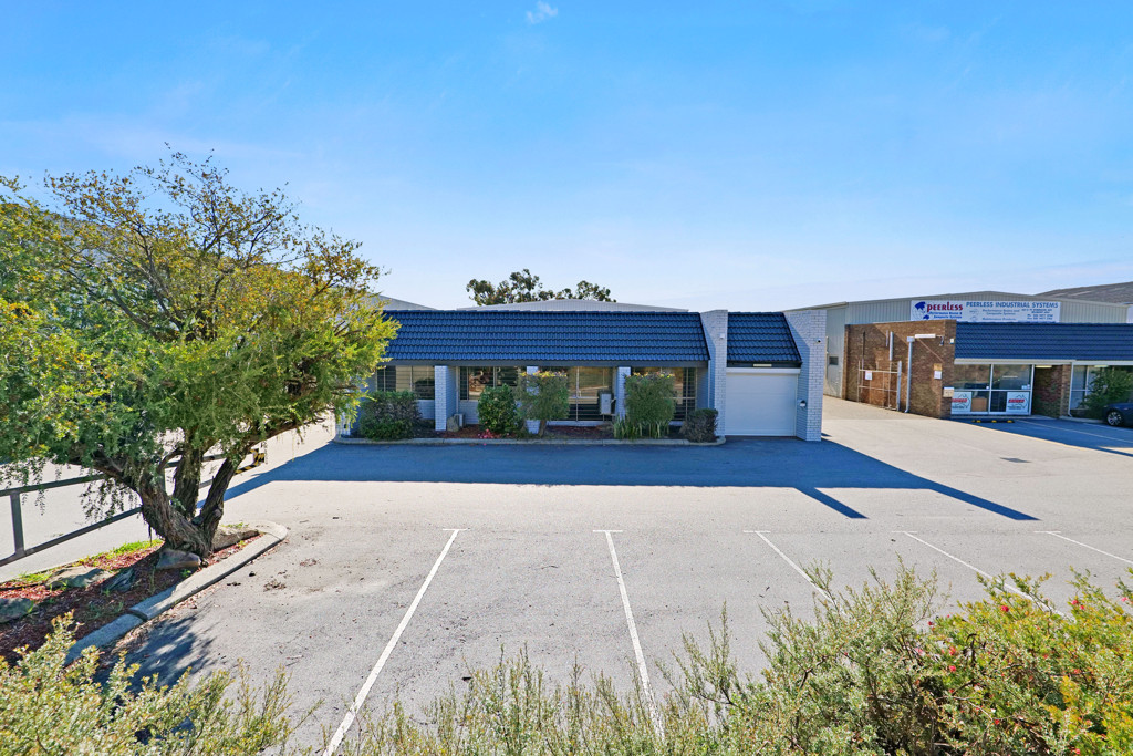 gallery image: 1/79 Robinson Avenue, Belmont WA