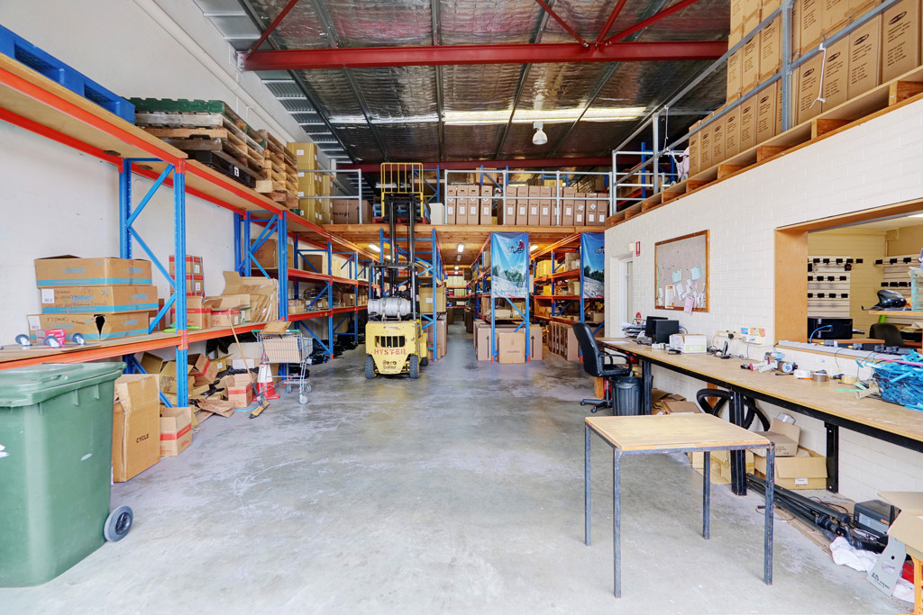 gallery image: Unit 6/52-54 Kent Street, Cannington WA