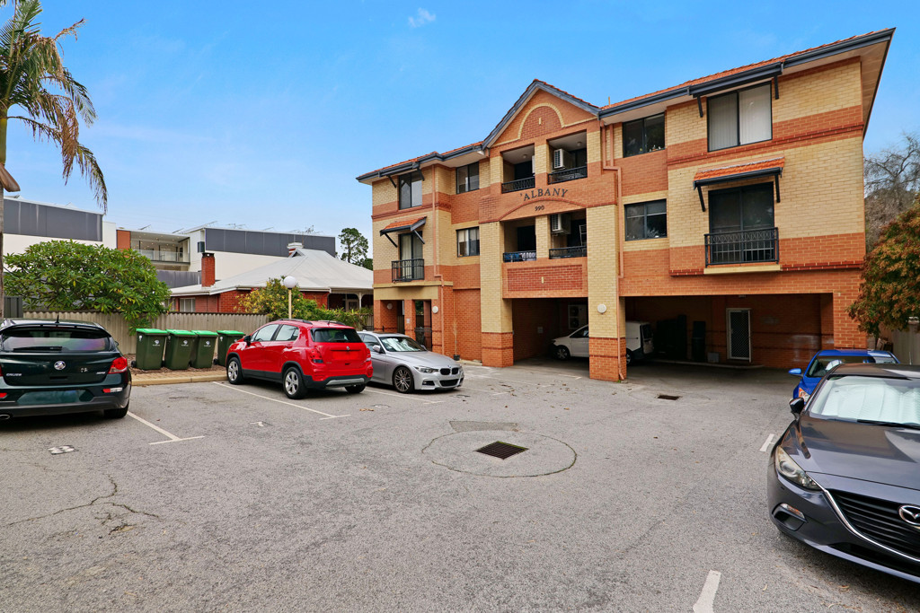 gallery image: 2/990 Albany Highway, East Victoria Park WA