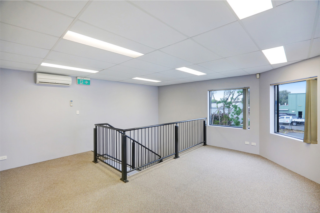 gallery image: 20 Baltic Court, Maddington WA