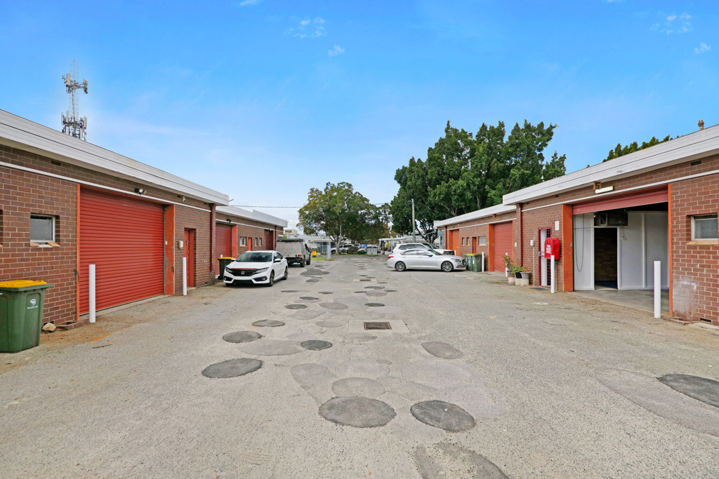 gallery image: 5/9 Milford Street, East Victoria Park WA