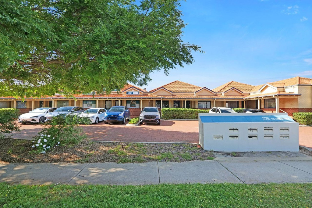 gallery image: Unit 4/266 Fulham Street, Cloverdale WA
