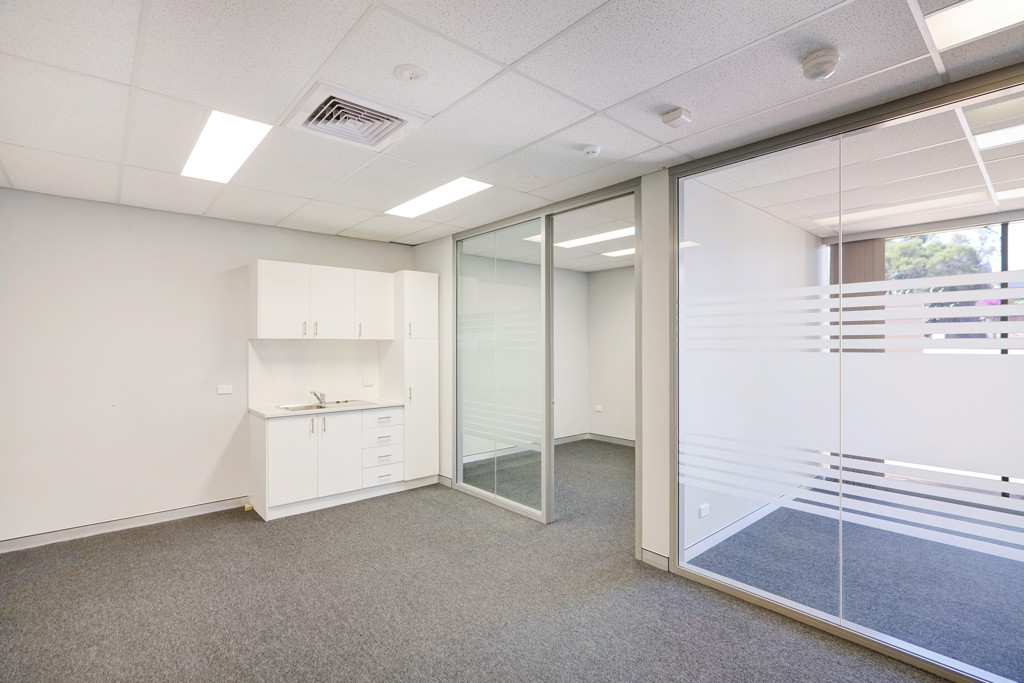 gallery image: 1/353 Shepperton Road, East Victoria Park WA