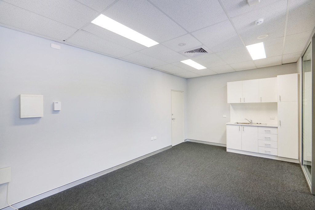 gallery image: 1/353 Shepperton Road, East Victoria Park WA