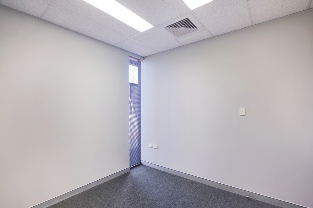 gallery image: 1/353 Shepperton Road, East Victoria Park WA