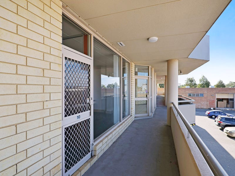 gallery image: 10/4-8 Queen Street, Bentley WA