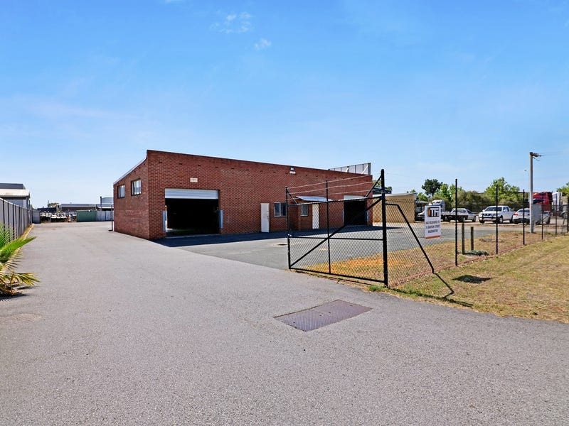 gallery image: 244 Treasure Road, Welshpool WA
