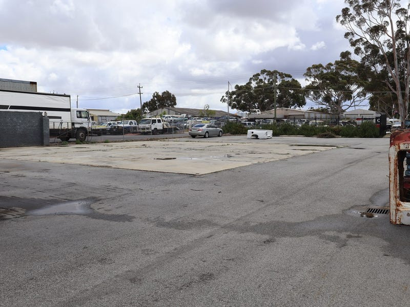 gallery image: Unit 1/9 Kitson Place, Maddington WA
