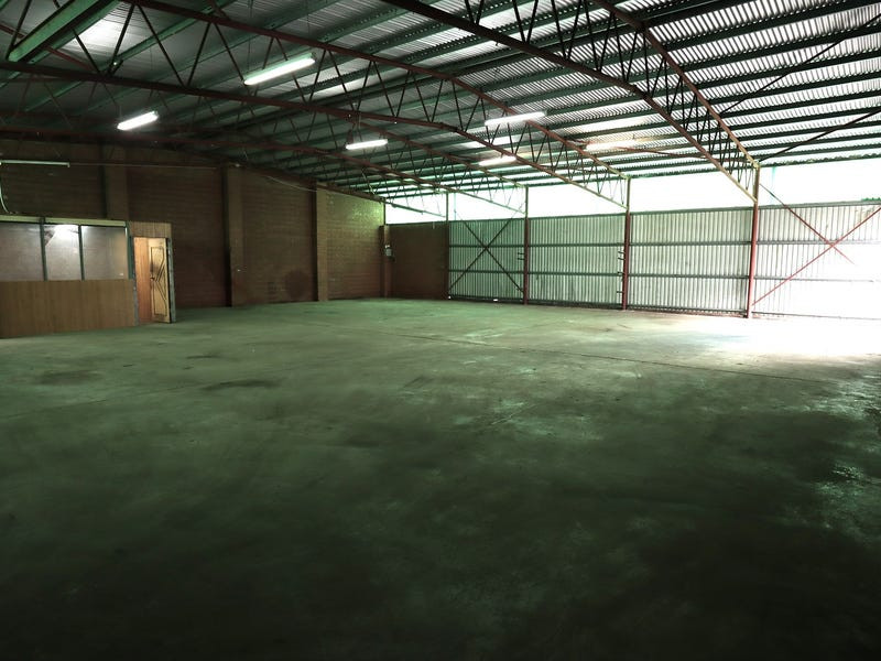 gallery image: Unit 1/9 Kitson Place, Maddington WA