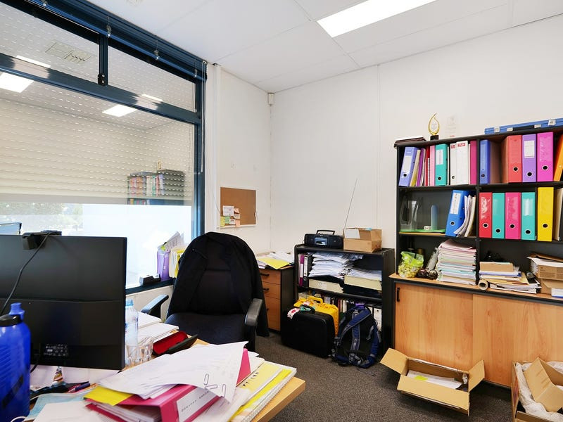 gallery image: 38 Hargreaves Street, Belmont WA