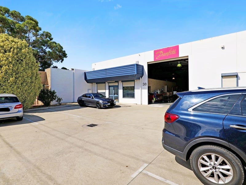 gallery image: 38 Hargreaves Street, Belmont WA