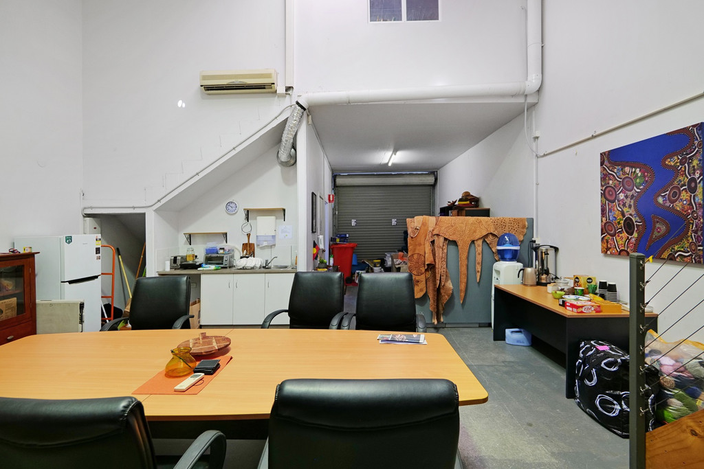 gallery image: Unit 3/178 Planet Street, Carlisle WA