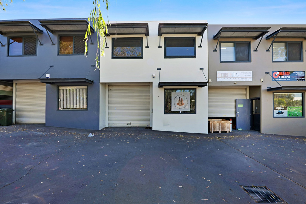gallery image: Unit 3/178 Planet Street, Carlisle WA