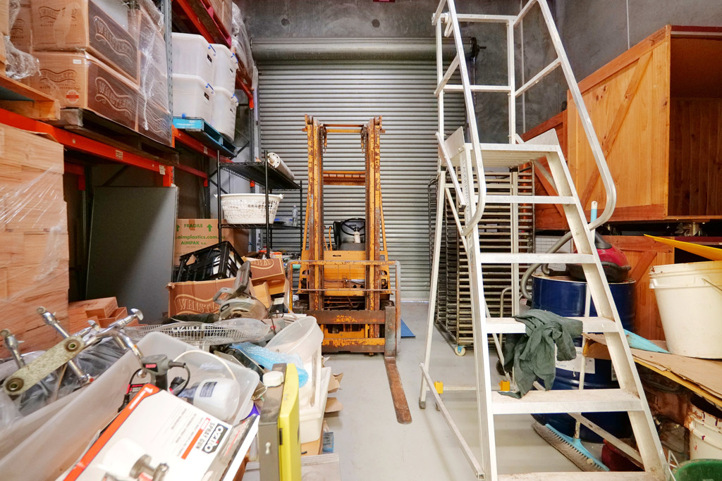 gallery image: 18A & B Hubert Street, Belmont WA