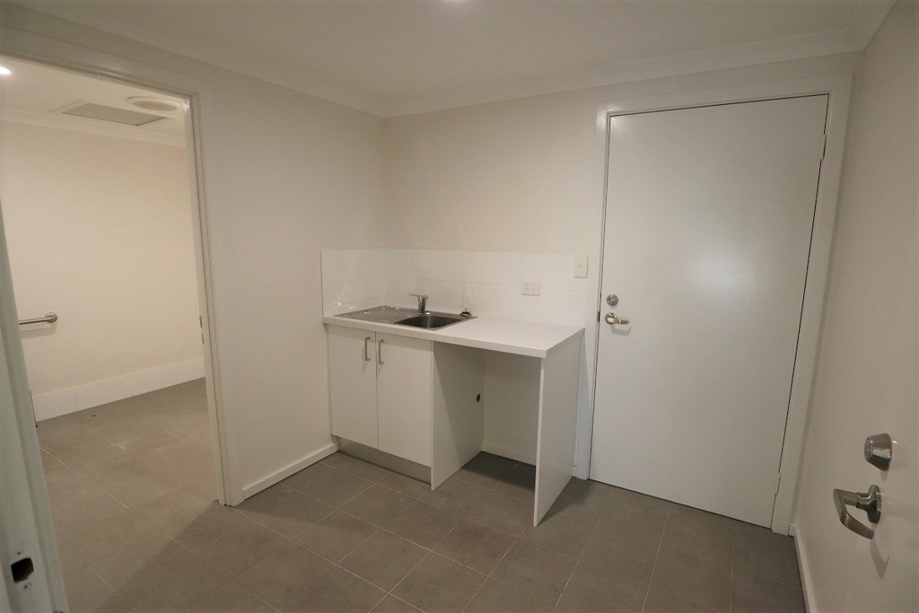 gallery image: 1/20 Teddington Road, Burswood WA