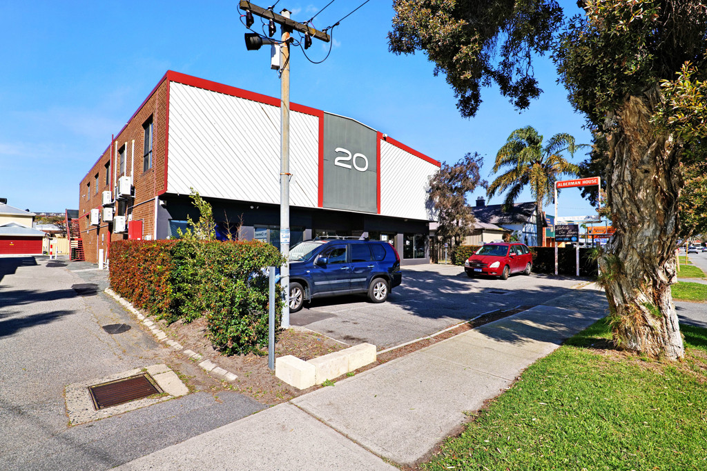 gallery image: 1/20 Teddington Road, Burswood WA