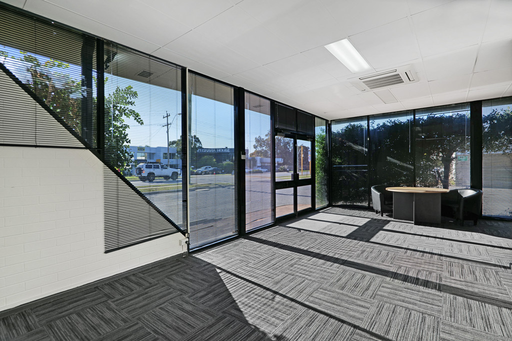 gallery image: 22 Belgravia Street, Belmont WA