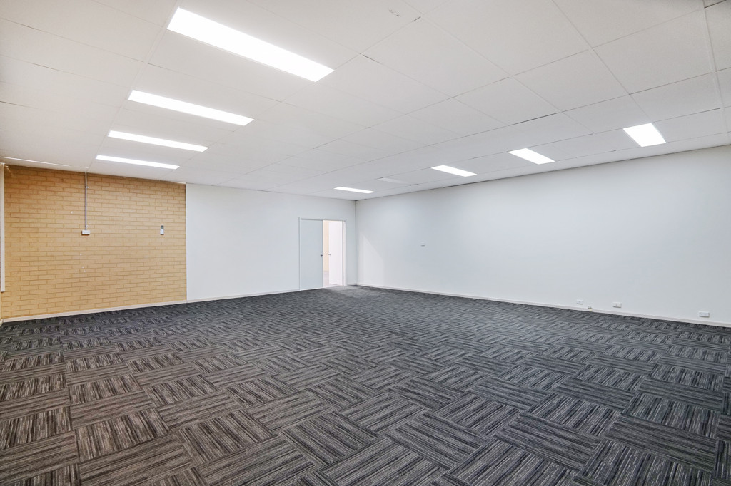 gallery image: 22 Belgravia Street, Belmont WA