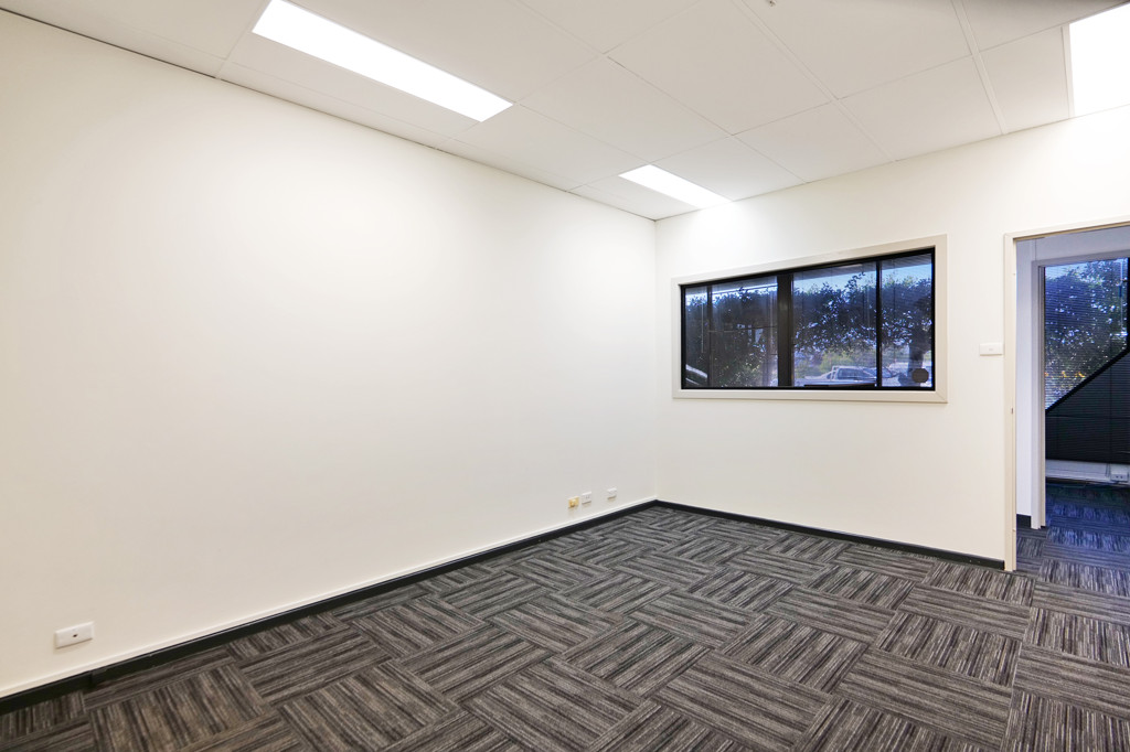gallery image: 22 Belgravia Street, Belmont WA