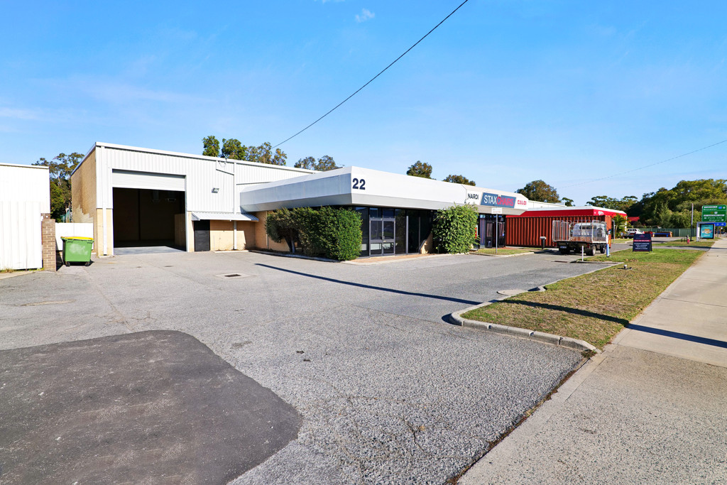 gallery image: 22 Belgravia Street, Belmont WA