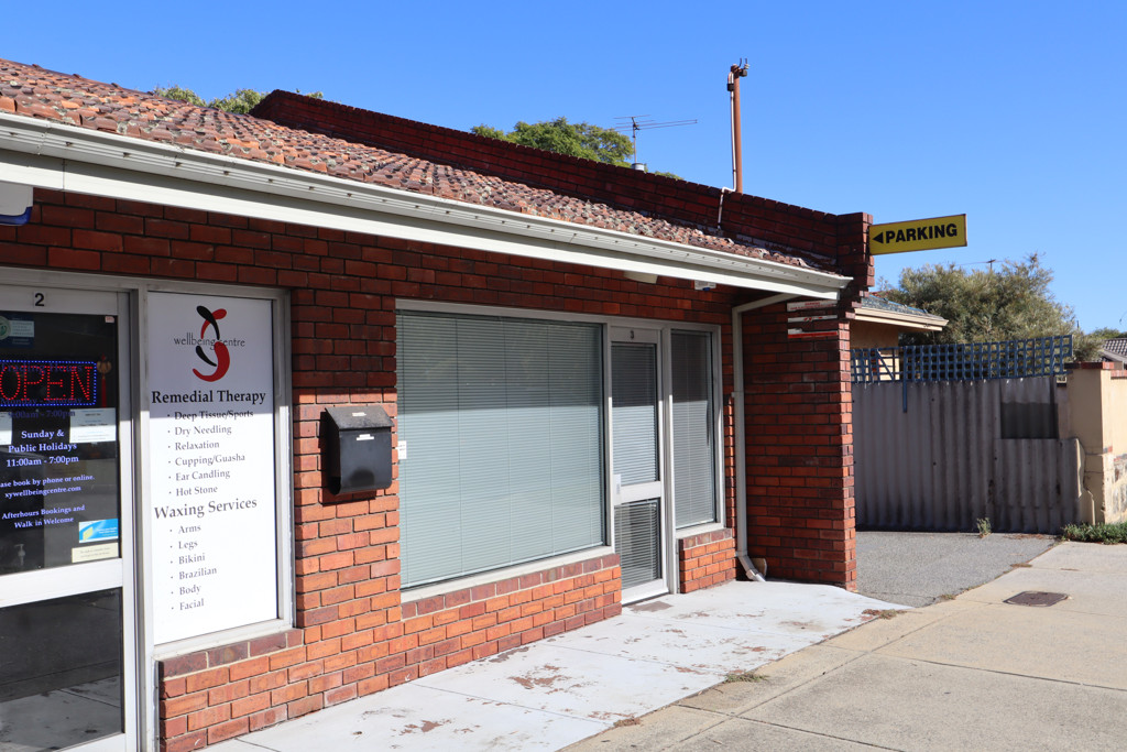 gallery image: 3/262 Orrong Road, Carlisle WA