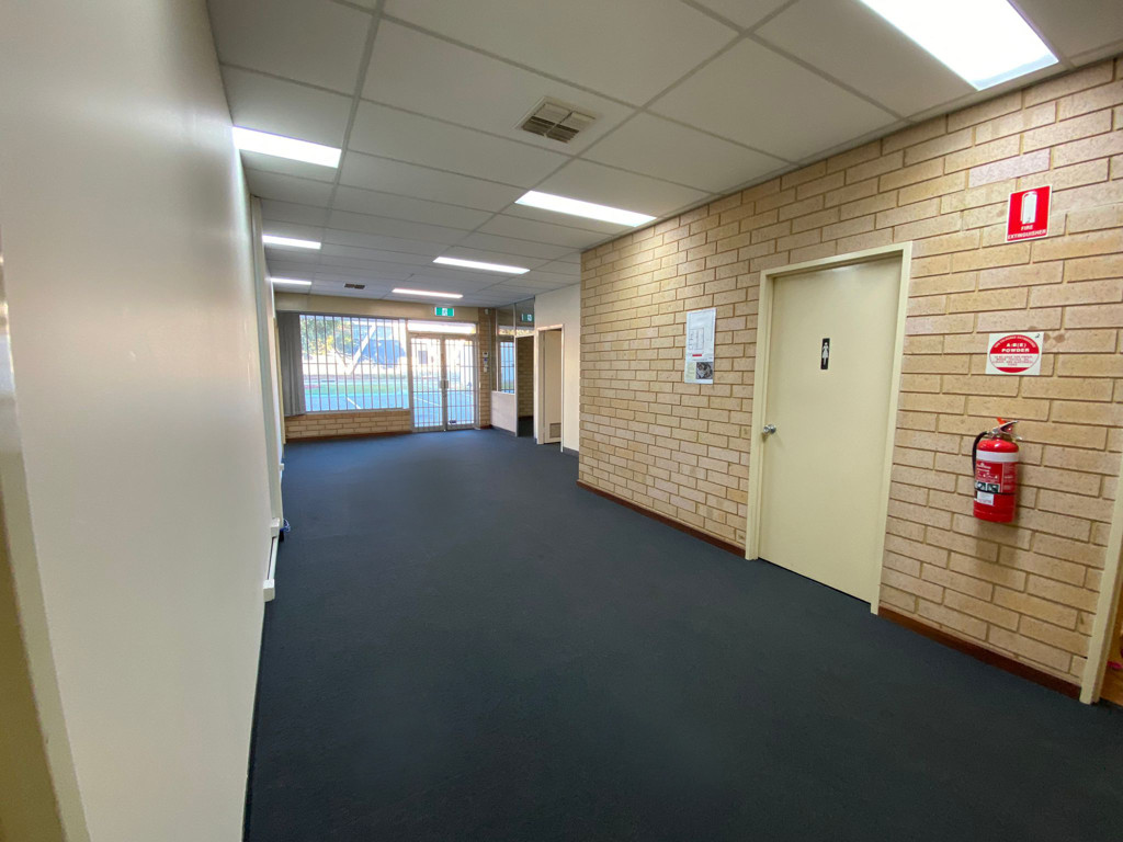 gallery image: 32 Hargreaves Street, Belmont WA