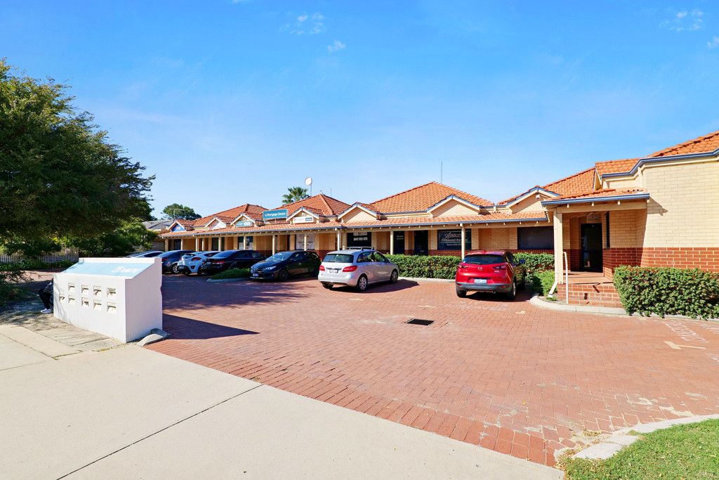gallery image: Unit 4/226 Fulham Street, Cloverdale WA